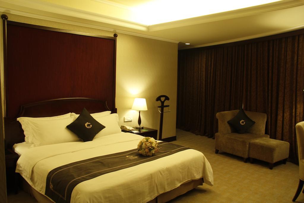 The Royal Marina Plaza Hotel Quảng Châu Ngoại thất bức ảnh